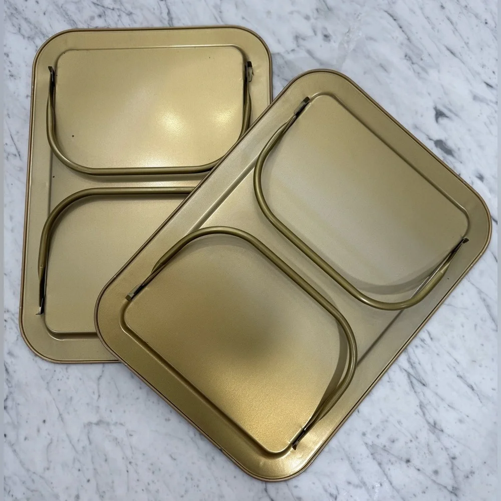 ❤️SOLD❤️ Vintage MCM Metal Lap TV Trays Gold Floral Print Set of 2 La Vada 1960s - Picture 4 of 4